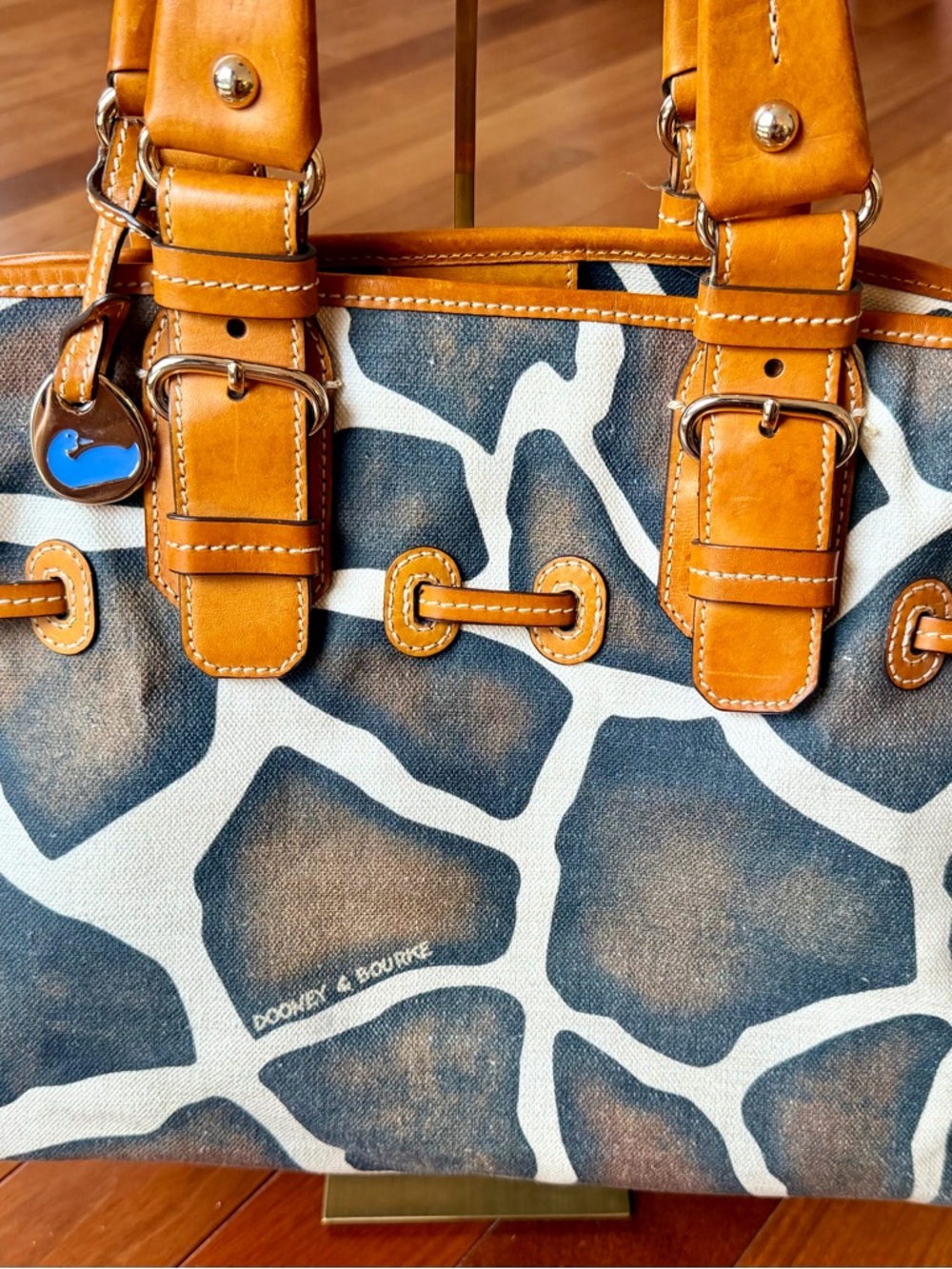 Dooney & Bourke Serengeti Giraffe Canvas Tote with Leather Handles and Trim - Picture 3 of 15